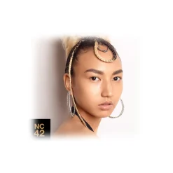 MAC Cosmetics - Studio Fix Fluid SPF 15 - Foundation - Luxury - Avvenice