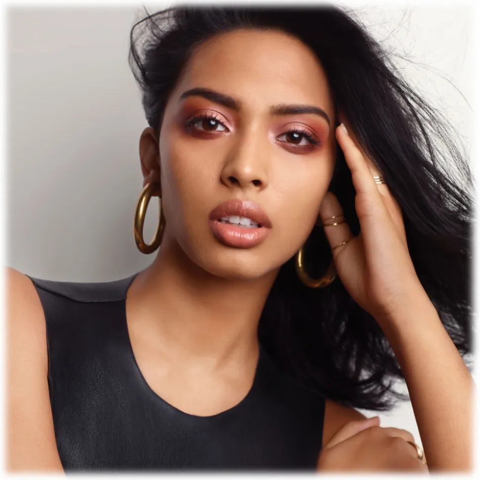 MAC Cosmetics - Studio Fix Fluid SPF 15 - Foundation - Luxury - Avvenice