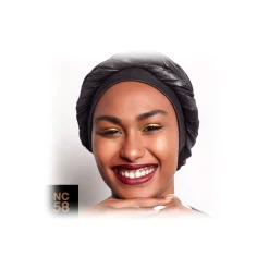 MAC Cosmetics - Studio Fix Fluid SPF 15 - Foundation - Luxury - Avvenice