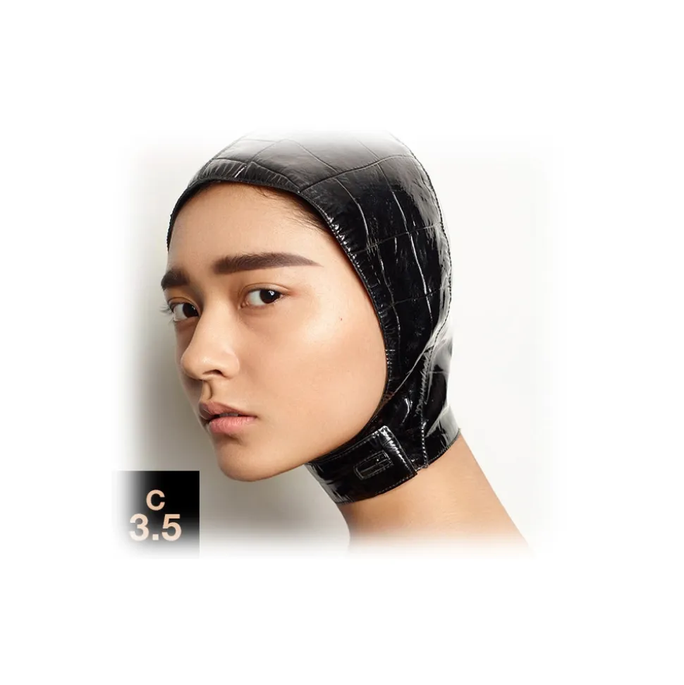 MAC Cosmetics - Studio Fix Fluid SPF 15 - Foundation - Luxury - Avvenice