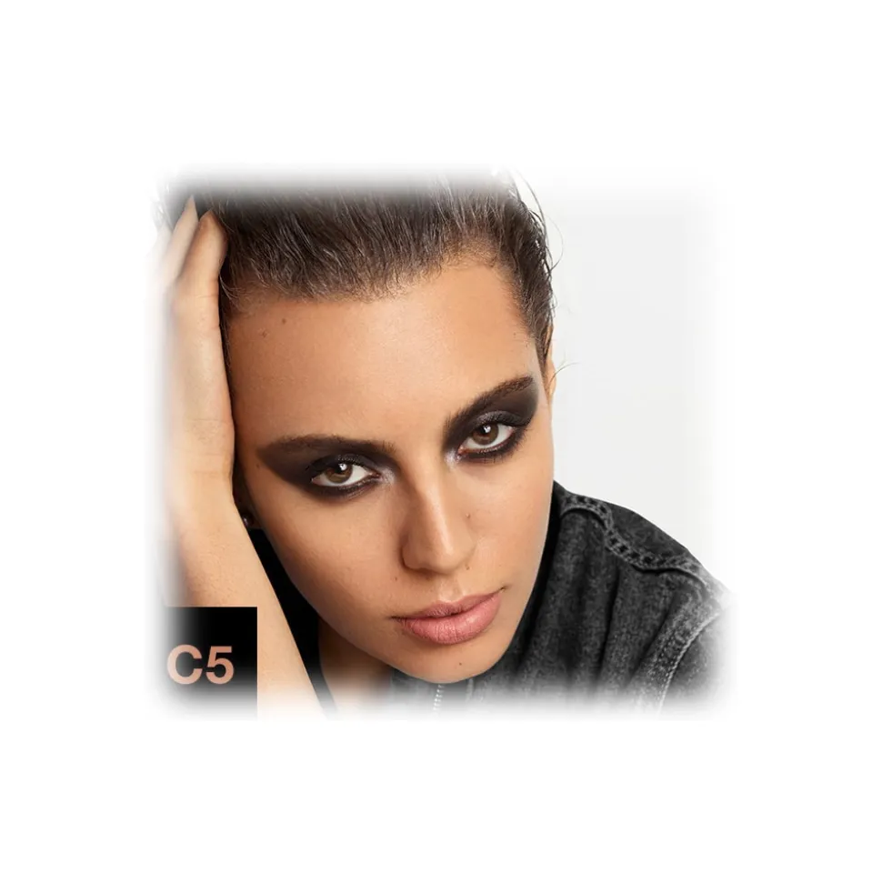 MAC Cosmetics - Studio Fix Fluid SPF 15 - Foundation - Luxury - Avvenice