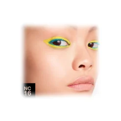 MAC Cosmetics - Studio Fix Fluid SPF 15 - Foundation - Luxury - Avvenice