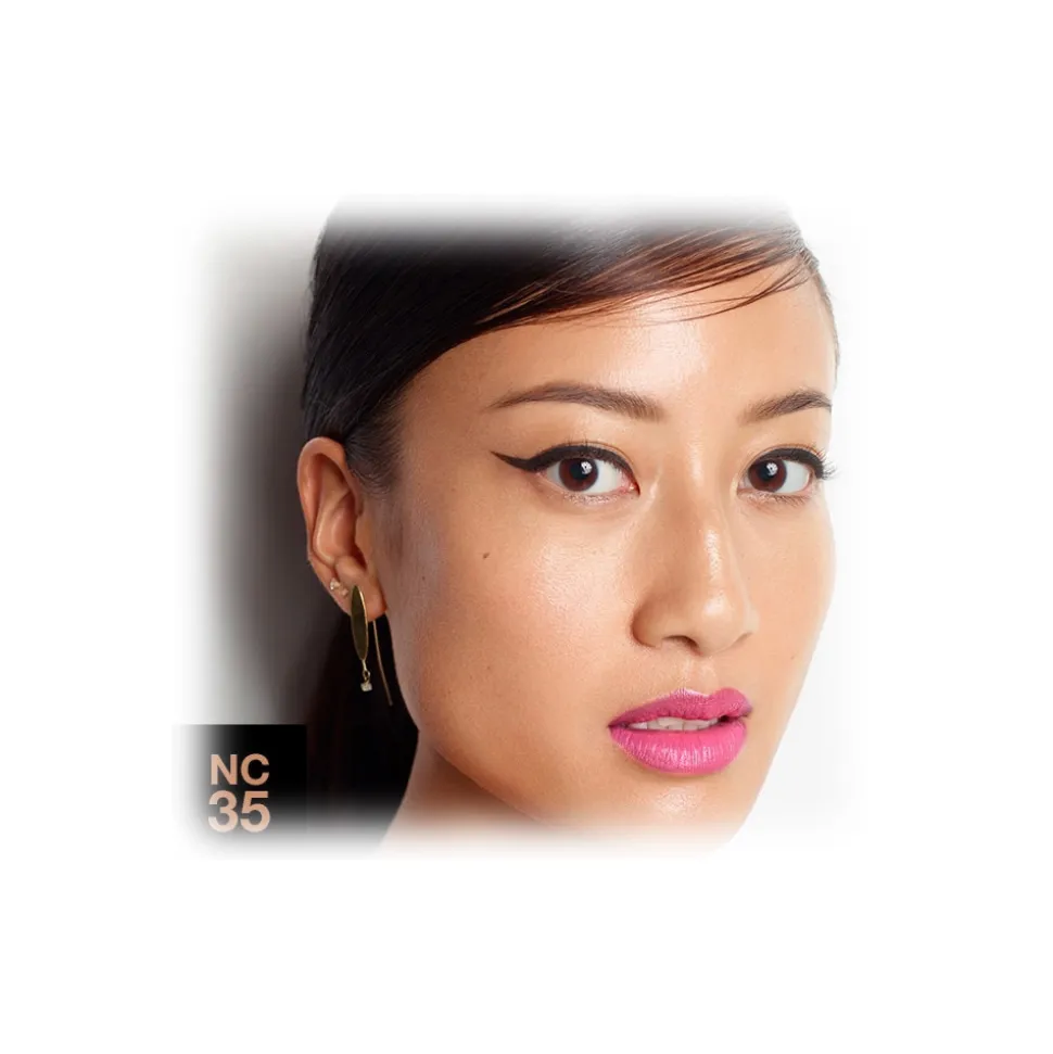 MAC Cosmetics - Studio Fix Fluid SPF 15 - Foundation - Luxury - Avvenice