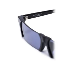 Marcelo Burlon - Black Linda Farrow Edition Cut-Out Sunglasses - County of Milan - Marcelo Burlon Eyewear - Avvenice