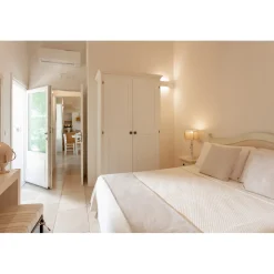 Masseria Mongiò dell'Elefante - Exclusive Puglia - Suite - Salento - Baia dei Turchi - 4 Days 3 Nights - Avvenice