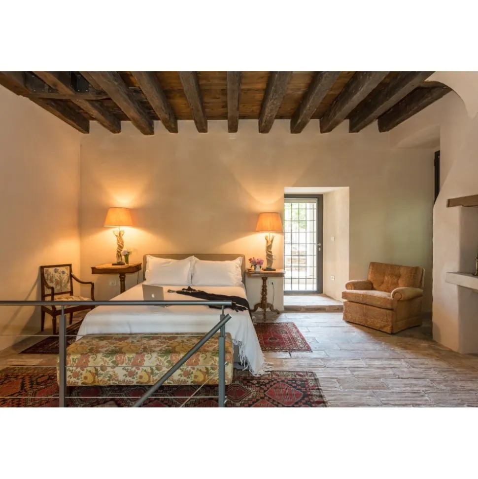 Massimago Wine Tower - Wine Tasting Experience - 5 Days 4 Nights - Avvenice