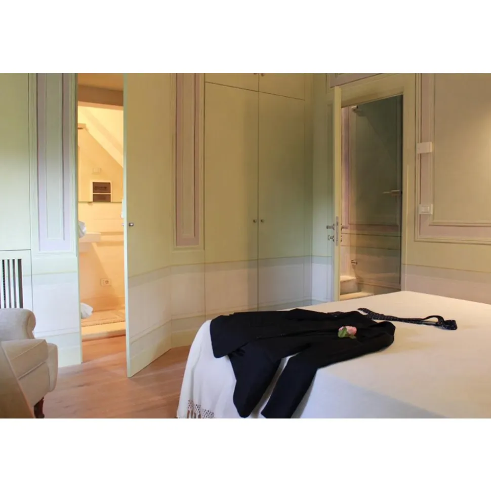 Massimago Wine Tower - Wine Tasting Experience - 5 Days 4 Nights - Avvenice