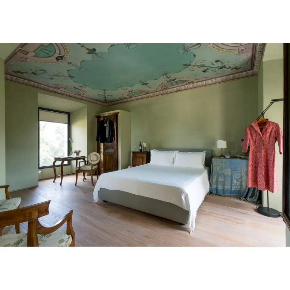 Massimago Wine Tower - Wine Tasting Experience - 4 Days 3 Nights - Avvenice