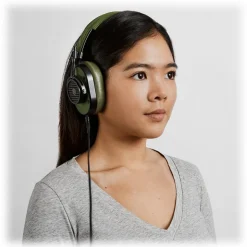 Master & Dynamic - MH40 - Black Metal / Olive Leather - Premium High Quality and Performance Over-Ear Headphones - Avvenice