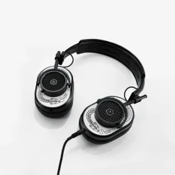 Master & Dynamic - MH40 - Limited Edition - Scott Campbell Studio - Black Metal / White Leather - Premium Over-Ear Headphones - Avvenice