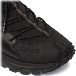 Moncler - Black Trailgrip Lite 2 Sneakers - Moncler Exclusive Luxury Collection - Avvenice