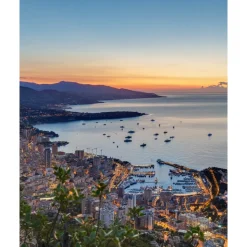 Monte Carlo Travel 1985 - Ferrari SF 90 Stradale - Supercar - Monte-Carlo - Cannes - Exclusive Luxury - Avvenice