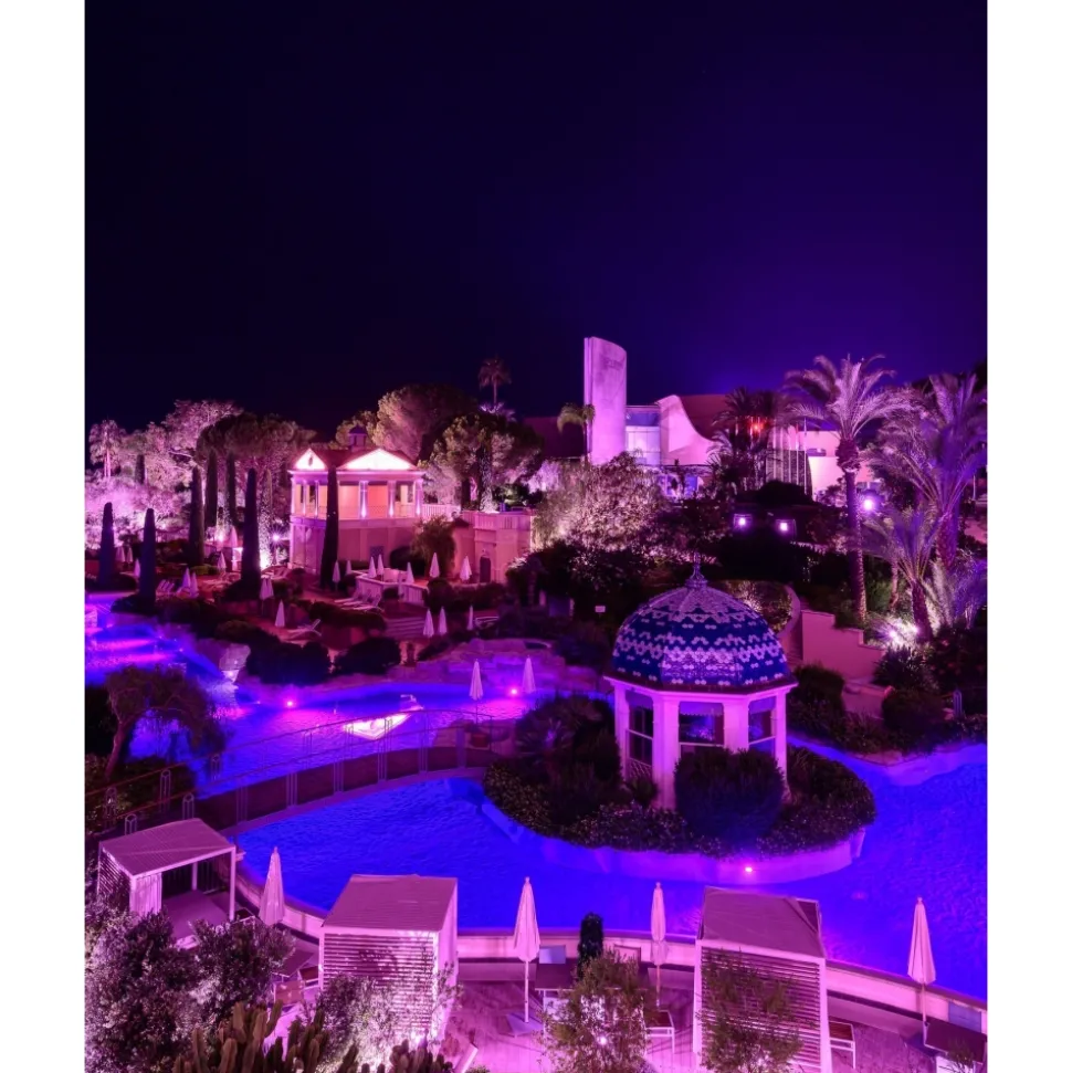 Monte Carlo Travel 1985 - Ferrari 812 GTS - Supercar - Monte-Carlo - Cannes - Exclusive Luxury - Avvenice