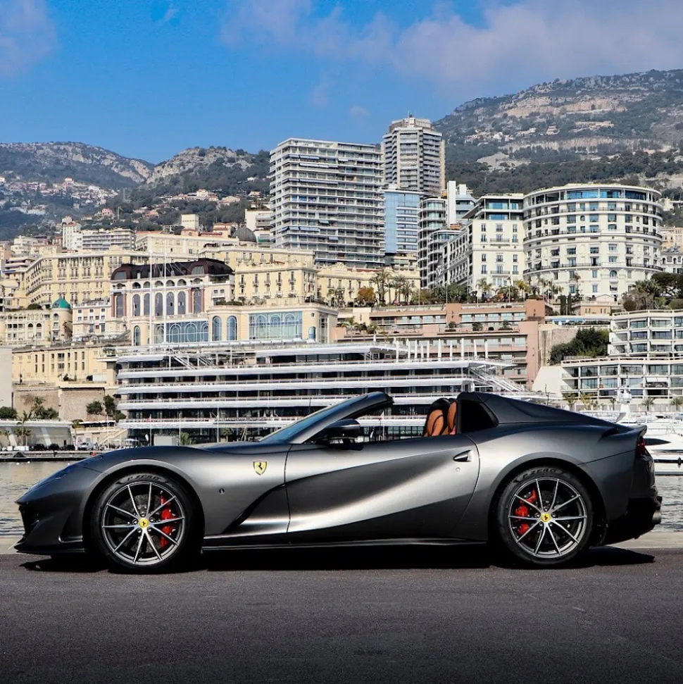 Monte Carlo Travel 1985 - Ferrari 812 GTS - Supercar - Monte-Carlo - Cannes - Exclusive Luxury - Avvenice