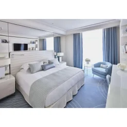 Monte Carlo Travel 1985 - Hôtel Martinez - World of Hyatt - 3 Days 2 Nights - Cannes - France - Exclusive Luxury - Avvenice