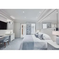 Monte Carlo Travel 1985 - Hôtel Martinez - World of Hyatt - 3 Days 2 Nights - Cannes - France - Exclusive Luxury - Avvenice