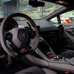 Monte Carlo Travel 1985 - Lamborghini Huracan Evo LP 640-4 - Supercar - Monte-Carlo - Cannes - Exclusive Luxury - Avvenice