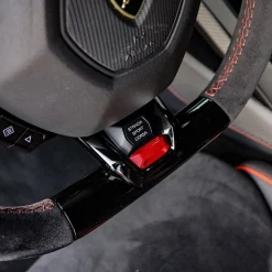 Monte Carlo Travel 1985 - Lamborghini Huracan Evo LP 640-4 - Supercar - Monte-Carlo - Cannes - Exclusive Luxury - Avvenice