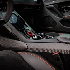 Monte Carlo Travel 1985 - Lamborghini Huracan Evo LP 640-4 - Supercar - Monte-Carlo - Cannes - Exclusive Luxury - Avvenice