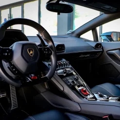 Monte Carlo Travel 1985 - Lamborghini Huracan LP 610-4 - Supercar - Monte-Carlo - Cannes - Exclusive Luxury - Avvenice