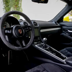 Monte Carlo Travel 1985 - Porsche 718 Cayman GT4 - Supercar - Monte-Carlo - Cannes - Exclusive Luxury - Avvenice