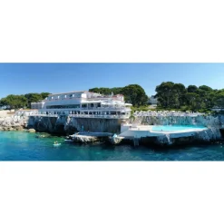 Monte Carlo Travel 1985 - Yacht Excursion - Cannes to D'Antibes - Hotel of Cap Eden Roc - Cannes - France - Exclusive Luxury - Avvenice