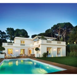 Monte Carlo Travel 1985 - Yacht Excursion - Cannes to D'Antibes - Hotel of Cap Eden Roc - Cannes - France - Exclusive Luxury - Avvenice