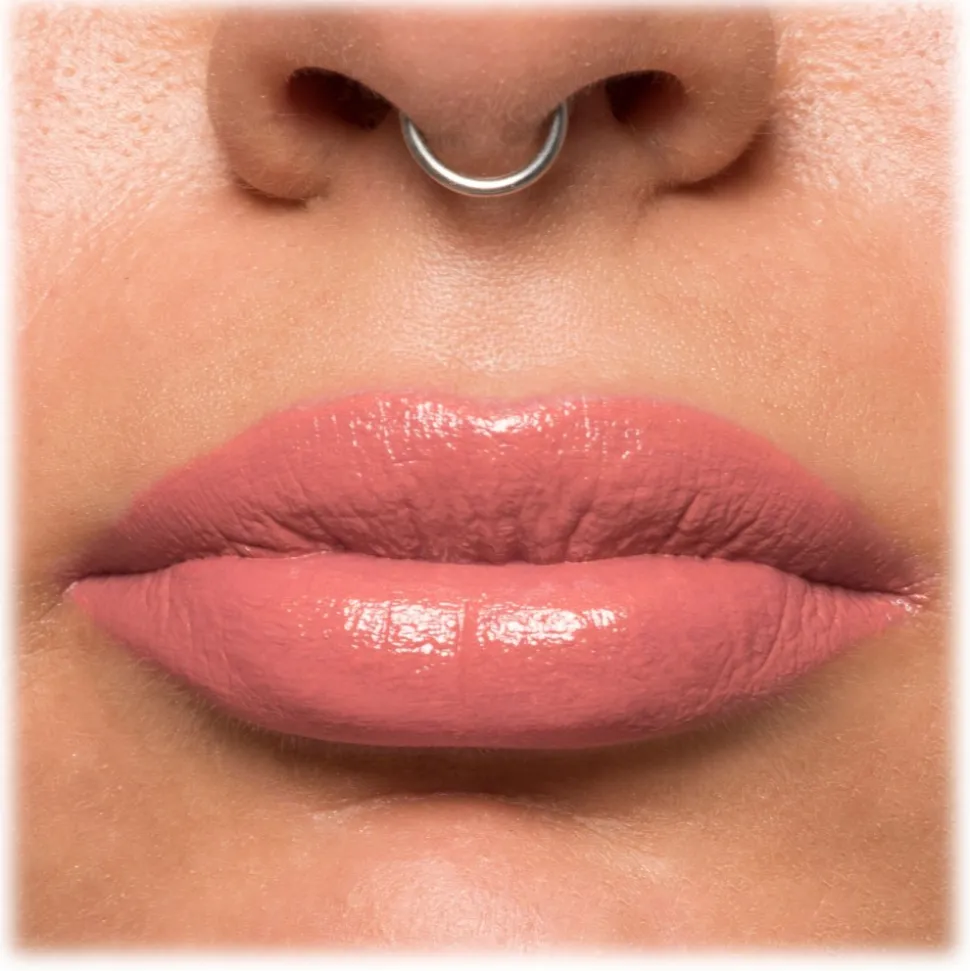 Nee Make Up - Milano - Cream Lipstick Satinato-Cremoso Natural Chic 150 - Cream Lipstick - Lips - Professional Make Up - Avvenice