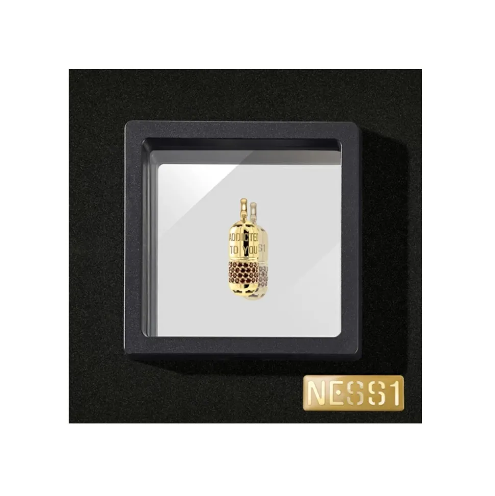 NESS1 - Pill.Ola Necklace 18Kt Yellow Gold and Diamonds - Drug Collection - Handcrafted Necklace - High Quality Luxury - Avvenice