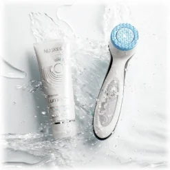 Nu Skin - ageLOC LumiSpa Activating Face Cleanser - Oily Skin - Body Spa - Professional Spa Equipment - Avvenice