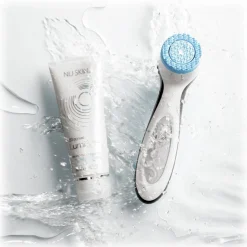 Nu Skin - ageLOC LumiSpa Activating Face Cleanser - Dry Skin - 100 ml - Body Spa - Beauty - Professional Spa Equipment - Avvenice