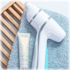 Nu Skin - ageLOC LumiSpa Beauty Device Skincare Kit - Oily Skin - Body Spa - Beauty - Professional Spa Equipment - Avvenice