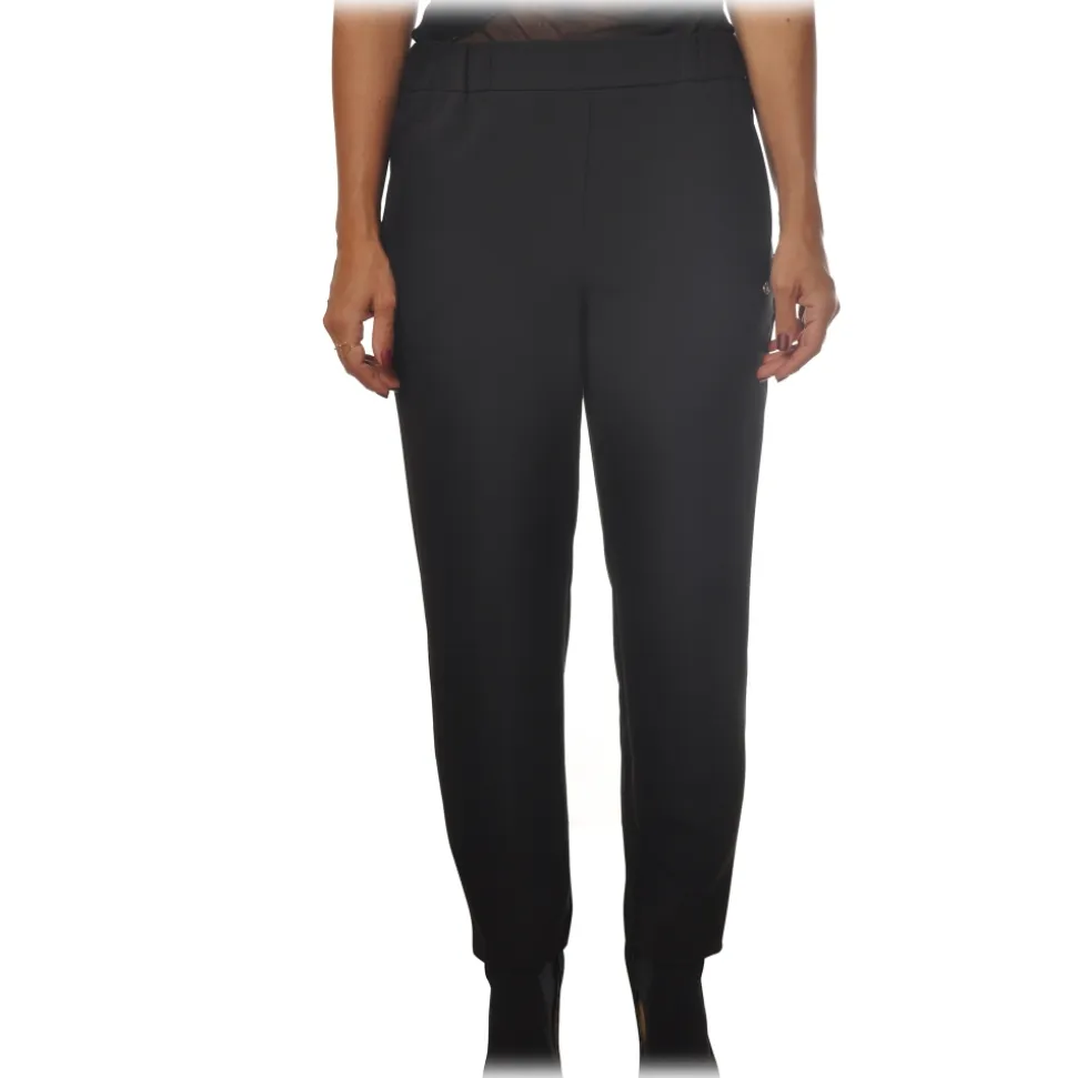 Ottod'Ame - Trousers with Tapered Leg - Black - Trousers - Luxury Exclusive Collection - Avvenice