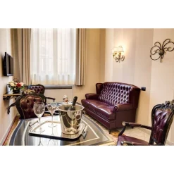 Park Hotel Villa Pacchiosi - Discovering Parma - 3 Days 2 Nights - Suite Deluxe - Avvenice
