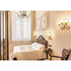 Park Hotel Villa Pacchiosi - Discovering Parma - 4 Days 3 Nights - Deluxe Room - Avvenice