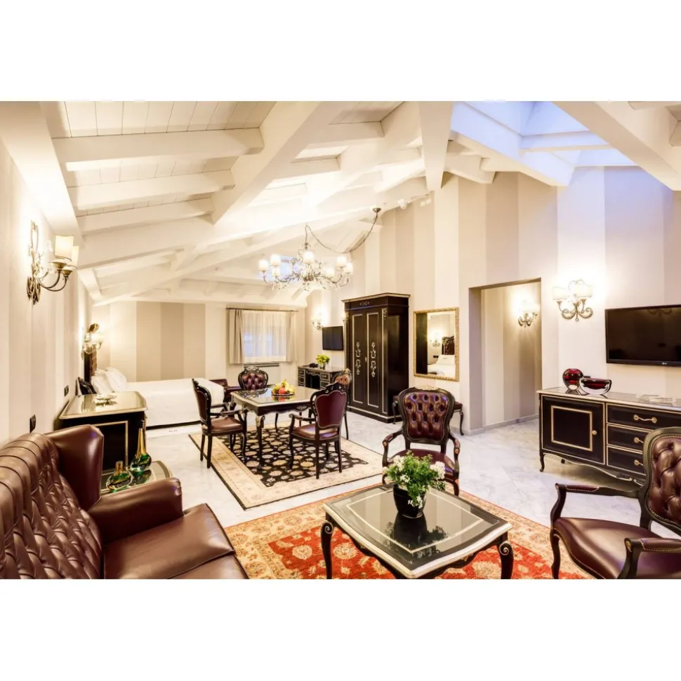 Park Hotel Villa Pacchiosi - Discovering Parma - 3 Days 2 Nights - Classic Room - Avvenice