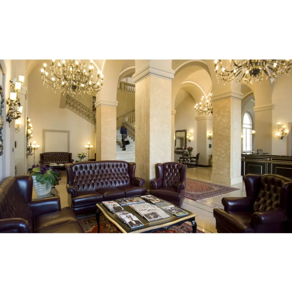 Park Hotel Villa Pacchiosi - Discovering Parma - 4 Days 3 Nights - Suite Premium - Avvenice