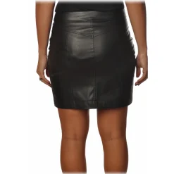 Patrizia Pepe - Mini Skirt in Faux Leather - Black - Skirt - Made in Italy - Luxury Exclusive Collection - Avvenice