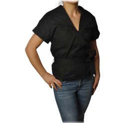 Pinko - Shirt Scamorza V-neck Screwed at the Waist - Black - Shirt - Made in Italy - Luxury Exclusive Collection - Avvenice