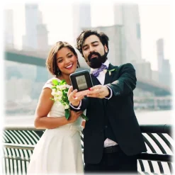 Polaroid - POP Camera 3x4" - Instant Print with ZINK Zero Ink Printing Technology - Black - Avvenice