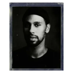 Polaroid Originals - B&W Film for 8x10 - Black Frame - Film for Polaroid Originals 8x10 Cameras - Avvenice
