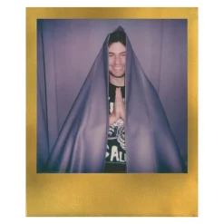 Polaroid Originals - Color Film for 600 - Gold Frame - Film for Polaroid Originals 600 Cameras - OneStep 2 - Avvenice