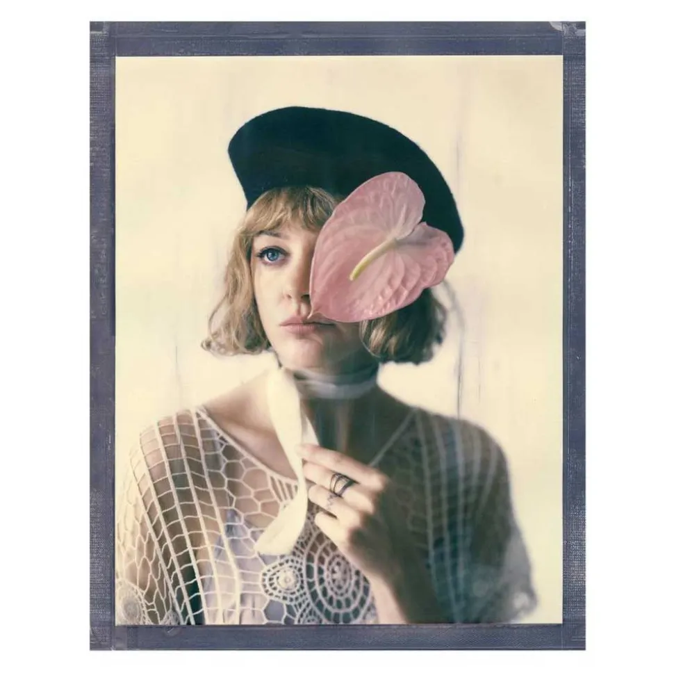 Polaroid Originals - Color Film for 8x10 - Black Frame - Film for Polaroid Originals 8x10 Cameras - Avvenice