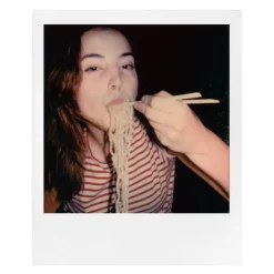 Polaroid Originals - Color Film for iType - Classic White Frame - Film for Polaroid Originals i-Type Cameras - OneStep 2 - Avvenice