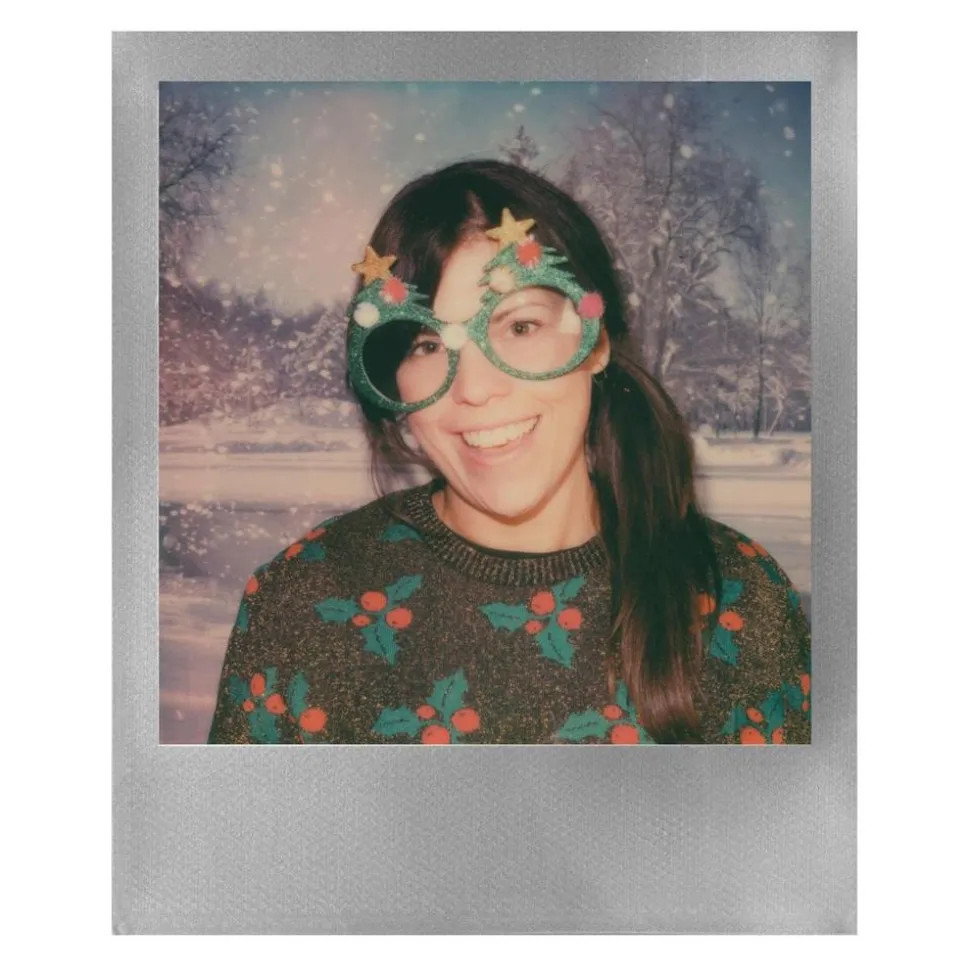 Polaroid Originals - Color Film for 600 - Silver Frame - Film for Polaroid Originals 600 Cameras - OneStep 2 - Avvenice