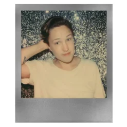 Polaroid Originals - Color Film for 600 - Silver Frame - Film for Polaroid Originals 600 Cameras - OneStep 2 - Avvenice