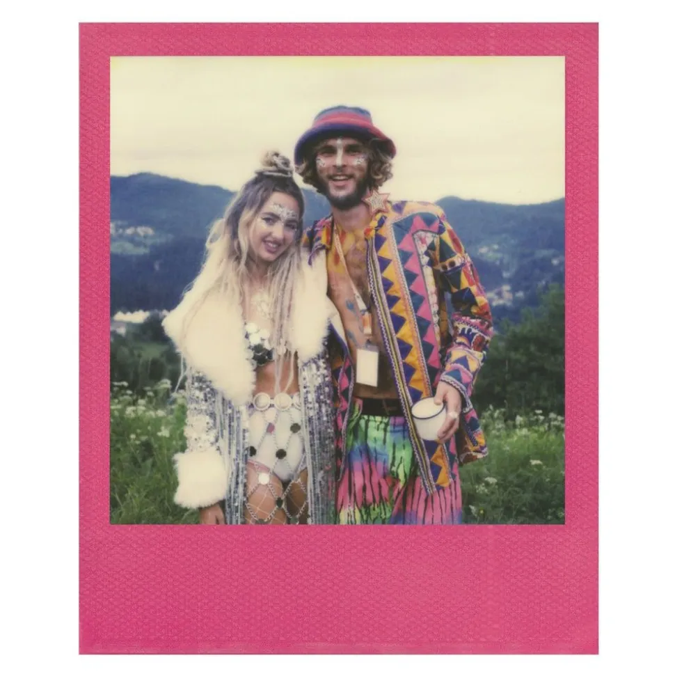 Polaroid Originals - Color Film for 600 - Color Frame - Film for Polaroid Originals 600 Cameras - OneStep 2 - Avvenice