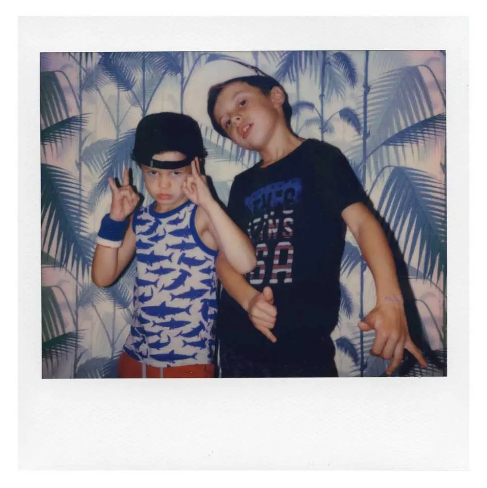 Polaroid Originals - Color Film for Spectra - Classic White Frame - Film for Polaroid Originals Spectra Cameras - Avvenice