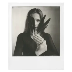 Polaroid Originals - Triple Pack Blackout B&W Film for 600 - Classic White Frame - Film for Polaroid 600 Cameras - OneStep 2 - Avvenice