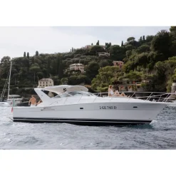 Portofino Cesare Charter - Sins III - Riviera 400 Offshore - 10 Pax - Private Exclusive Luxury Yacht - Portofino Italy - Avvenice